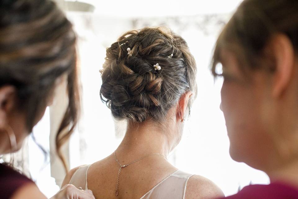 Beauty, Hair & Make Up Beautifully Hitched 21