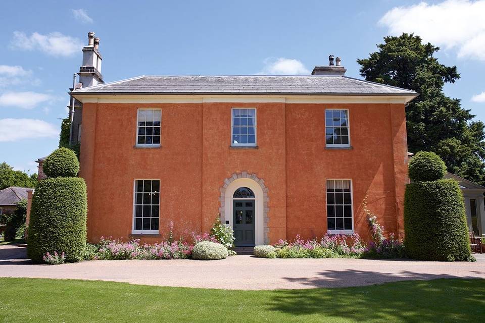 Langar Hall