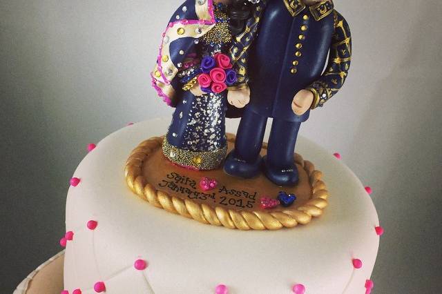 Googly Gifts Wedding Cake Toppers
