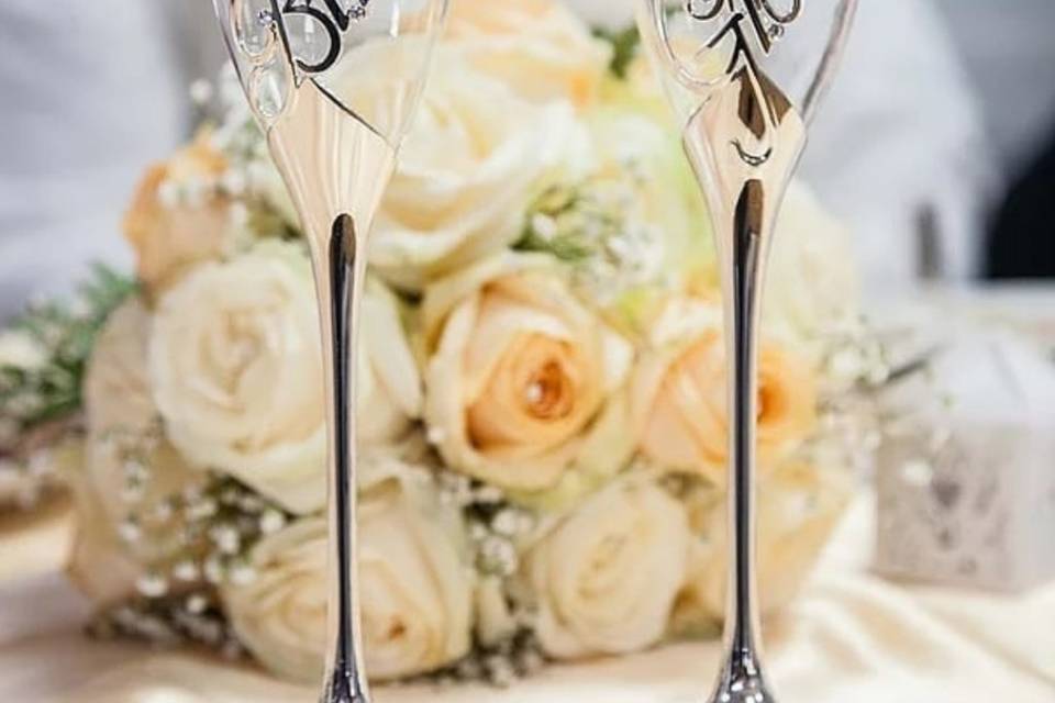 Bride & Groom Flutes