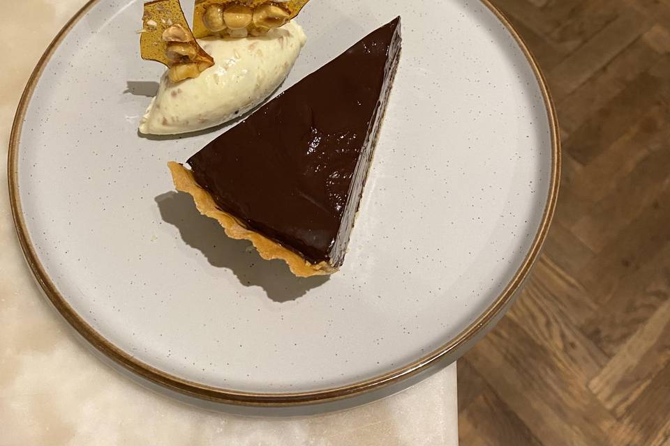 Chocolate tart