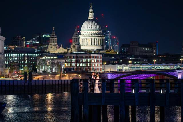 London skyline at night