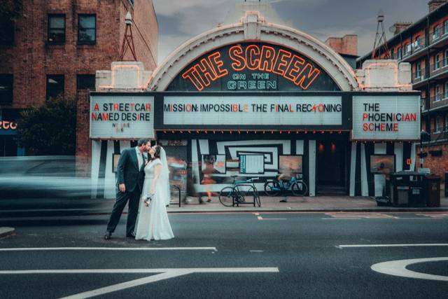 Retro cinema romance