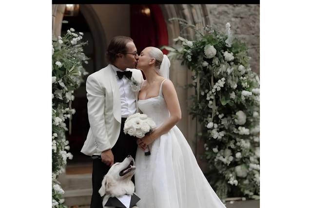 A&C white and black wedding
