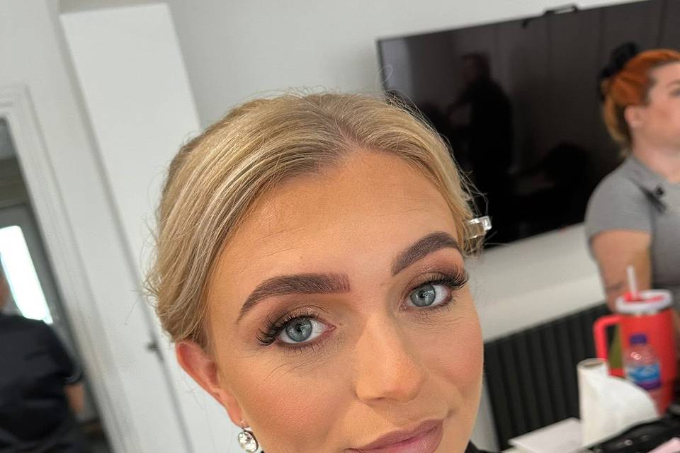 Soft radiant bridal makeup