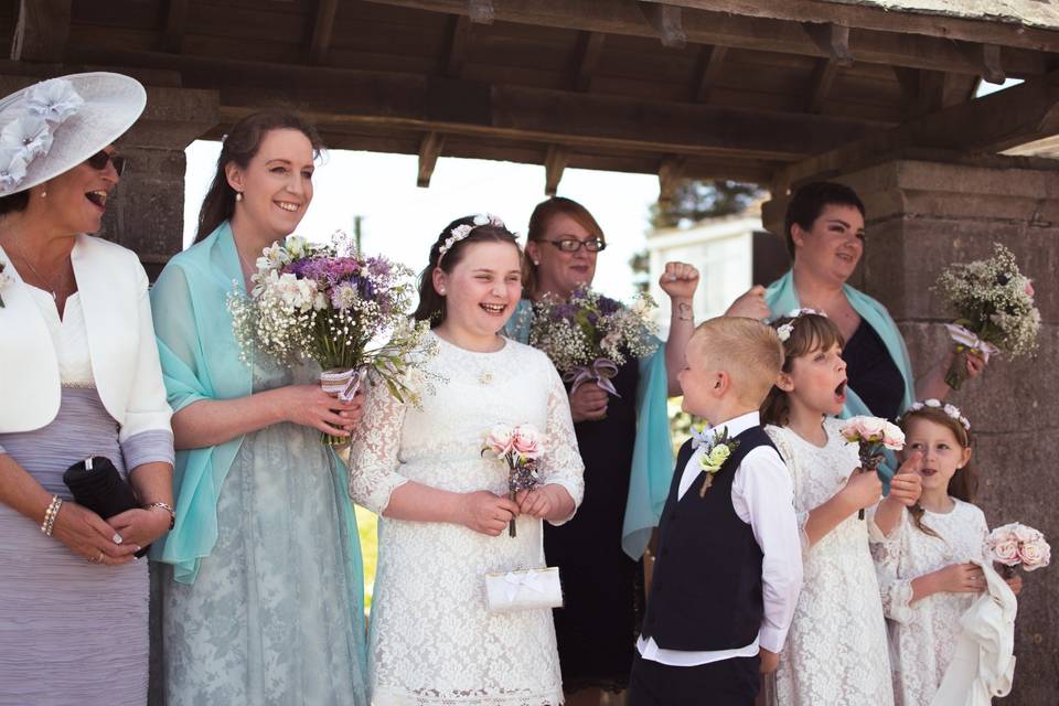 The bride arrives with her Dad