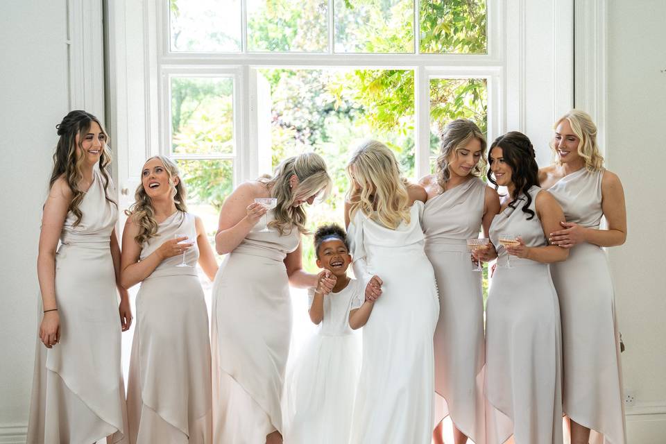 Alicia & her bridesmaids