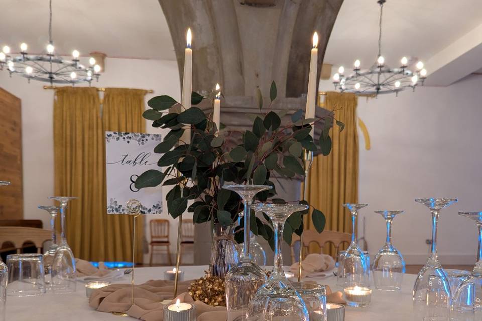 choice of table decorations