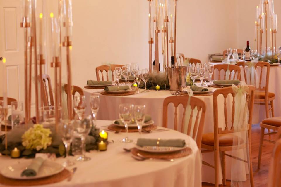 The Leda table decoration