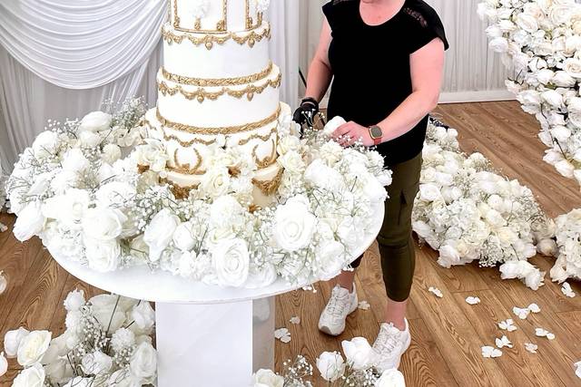 Grand Royal Wedding Cake