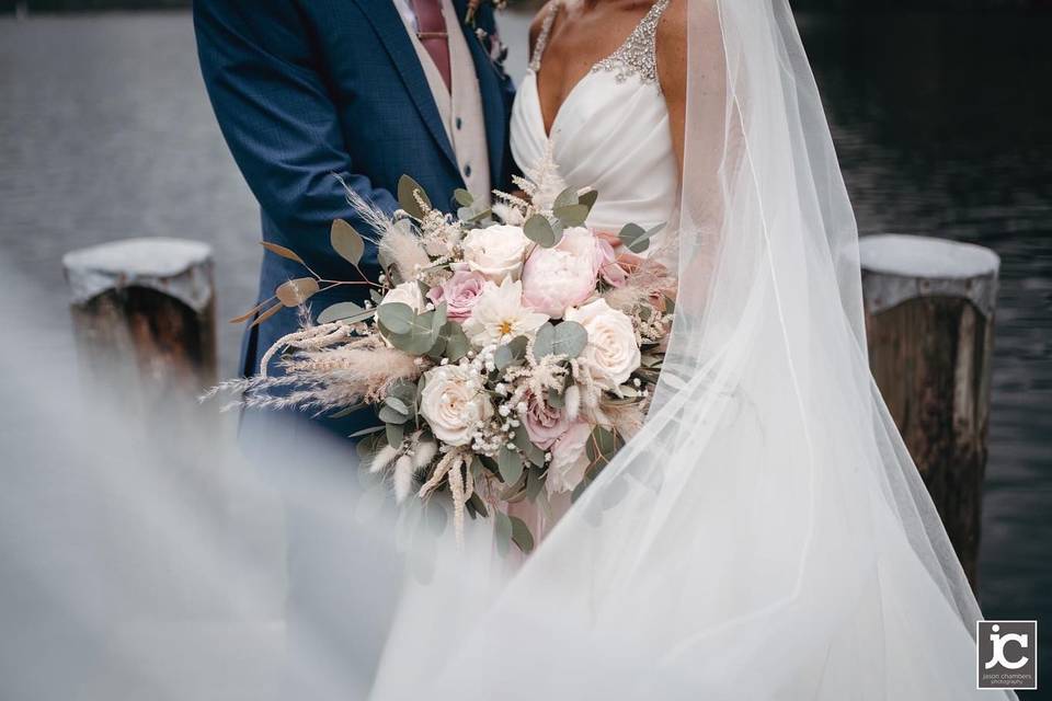 Blush and ivory Bridal Flowers