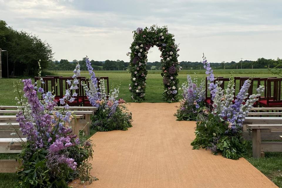 A Very floral Aisle