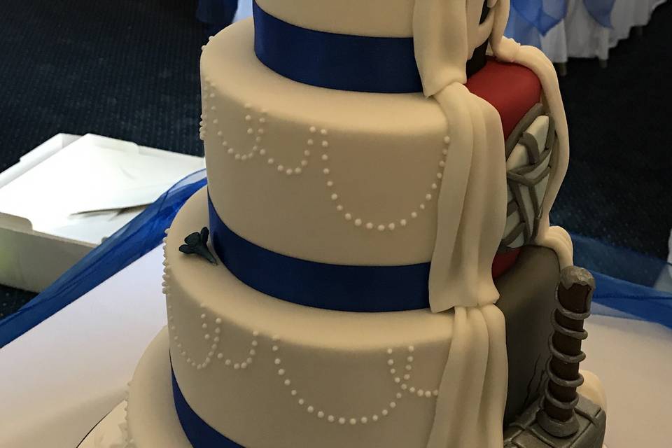 Hero wedding cake