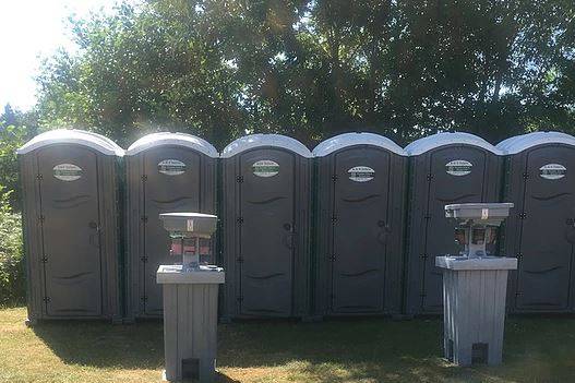 Portable event toilets