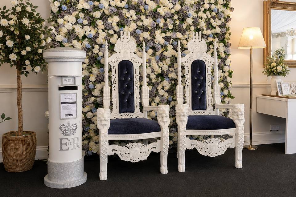 Thrones, Flower Wall, Post Box