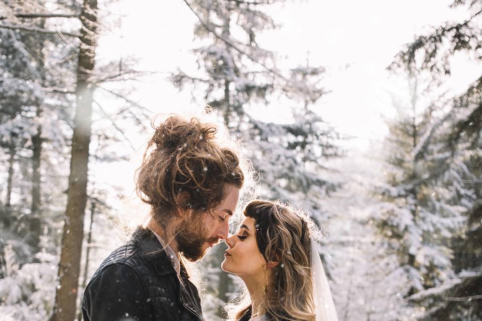 Snowy woodland elopement