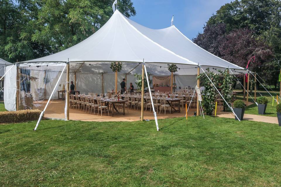 Sailcloth tent