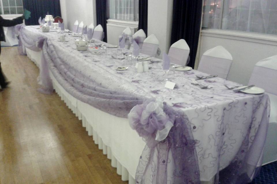 Lace top table swag