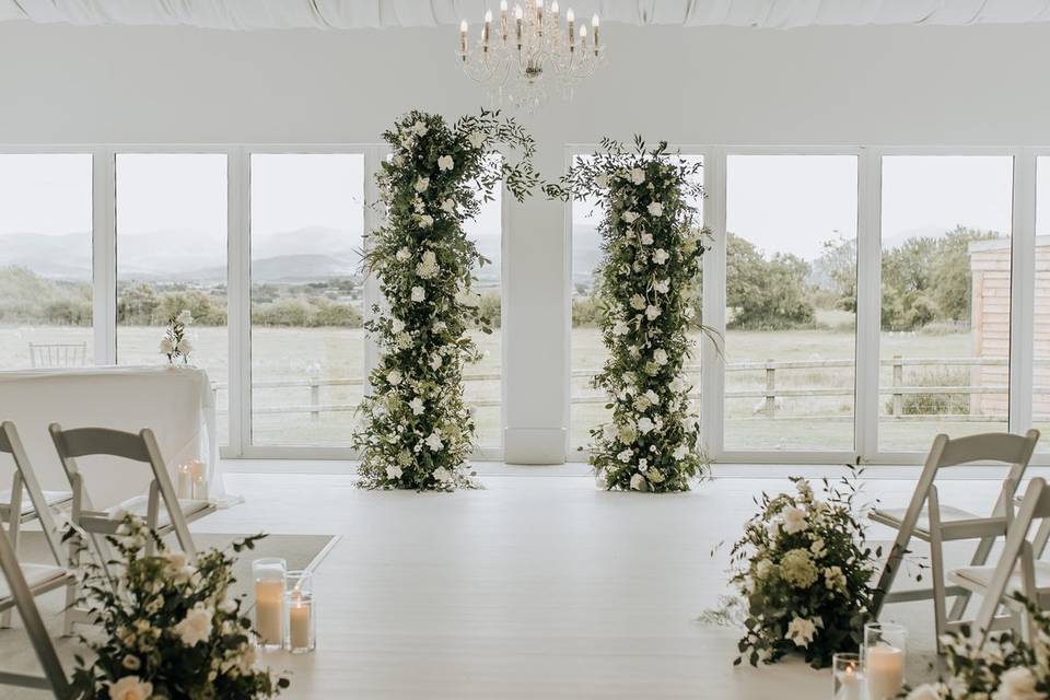 Ivory and Foliage Broken Arch