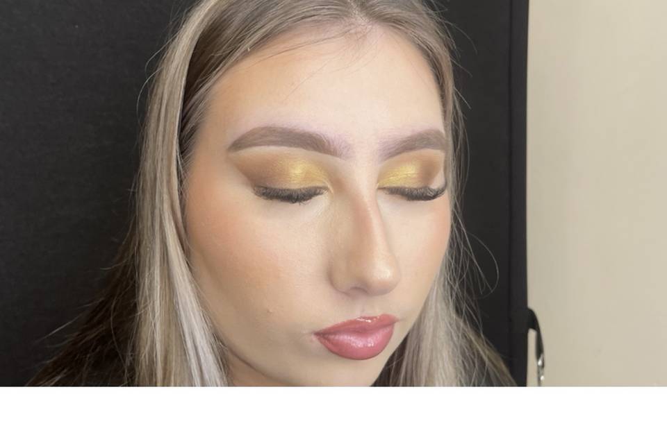 Soft glam