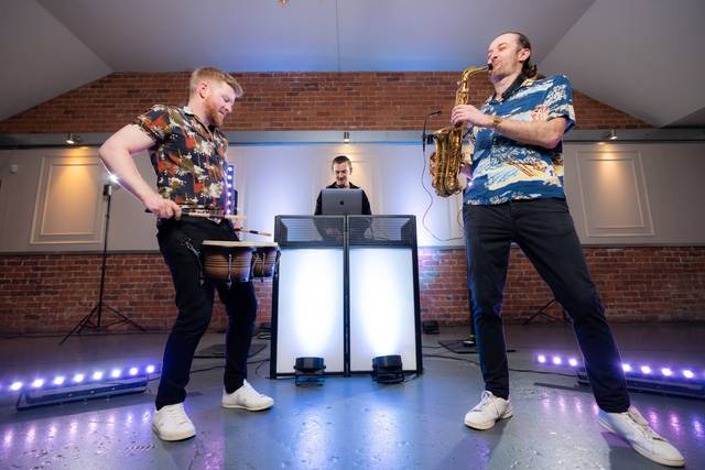 Out Sax/DJ/Bongo Package