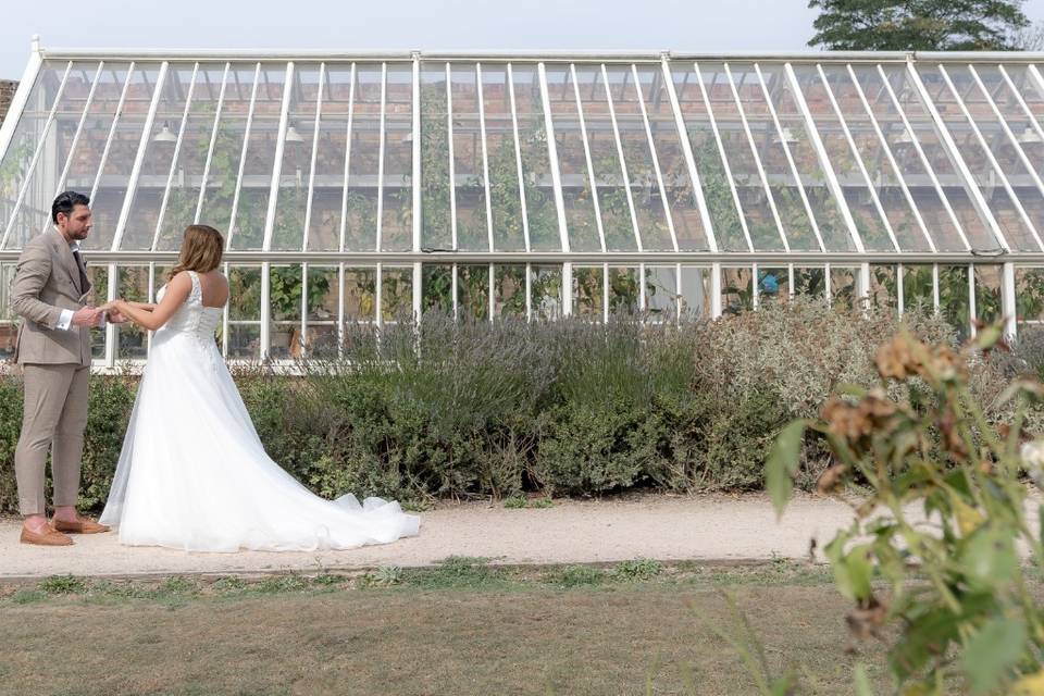 A Bride and grooms tender pull