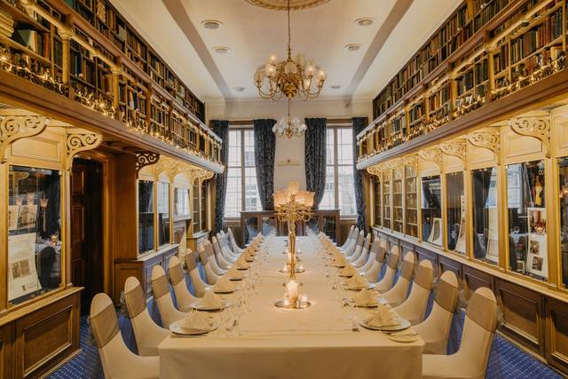 Intimate Sit Down Dinner