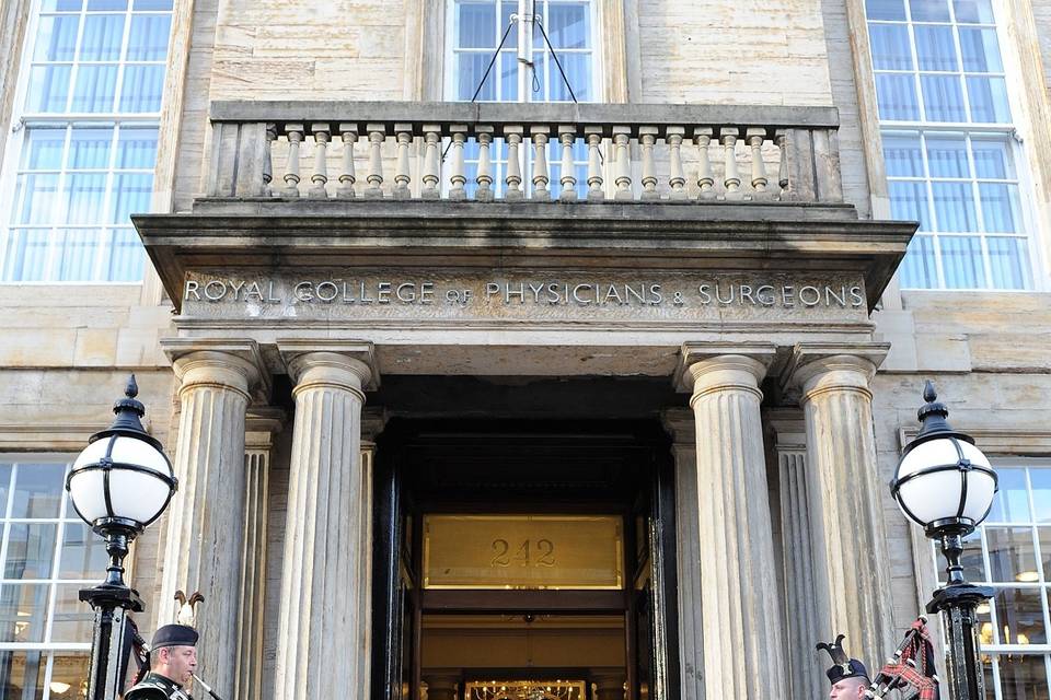 242 St Vincent Street Entrance