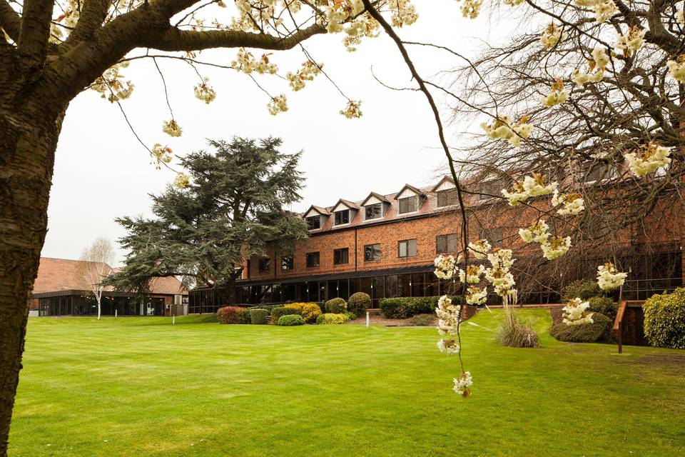 Mercure Hull Grange Park Hotel