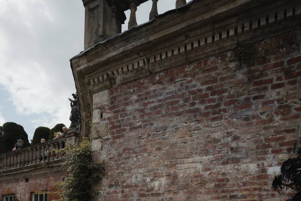 Rachel & Adam, Powis Castle