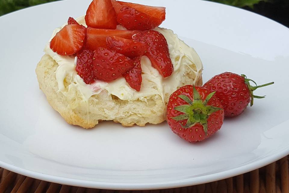 Fresh strawberry cream tea