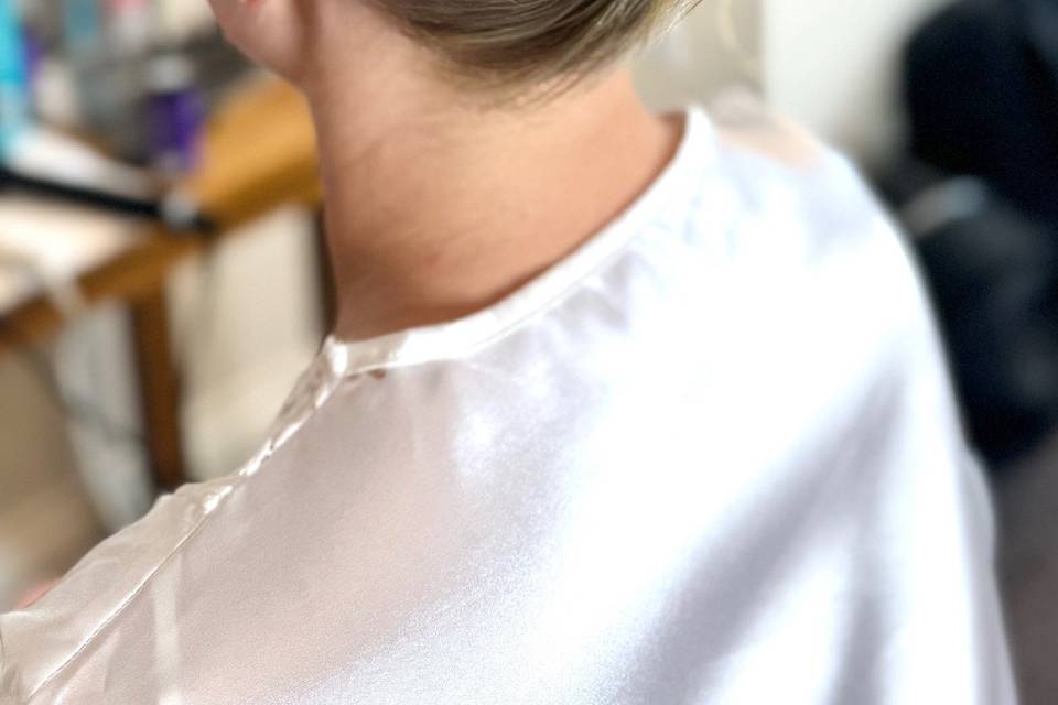 WEDDING HAIR BY SIAN REDMOND