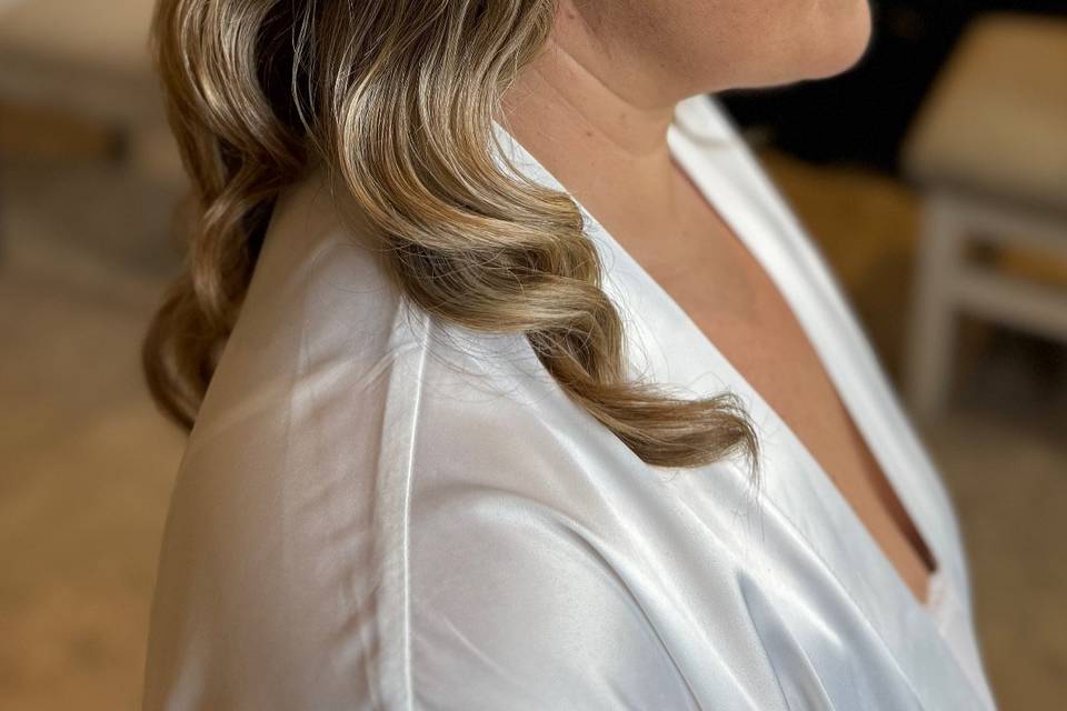 WEDDING HAIR BY SIAN REDMOND