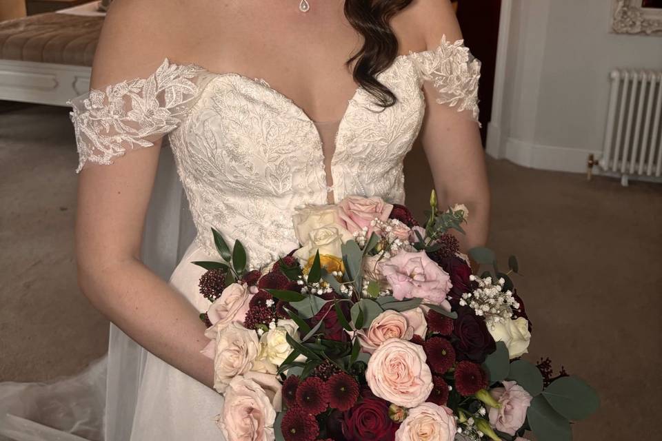 WEDDING HAIR BY SIAN REDMOND