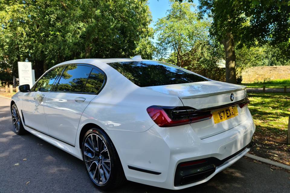 BMW 7 Series LWB M-Sport