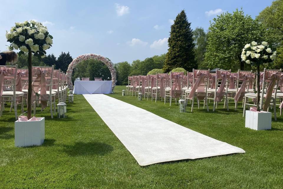 Blush Outdoor Ceremony