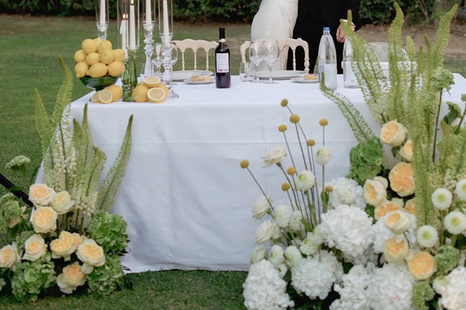 Sweetheart table