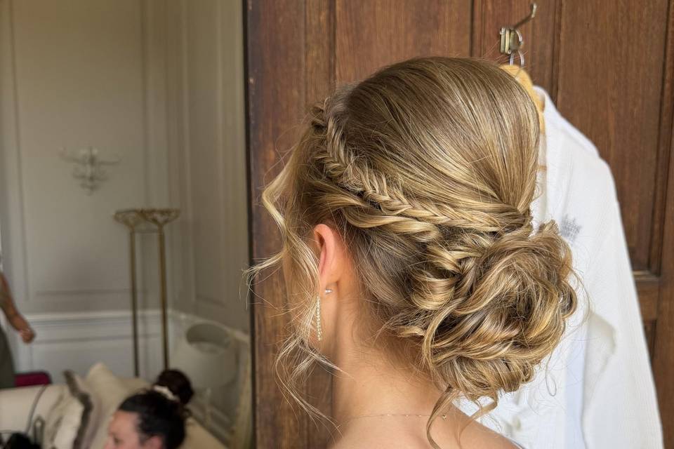 Textured up do fine hair