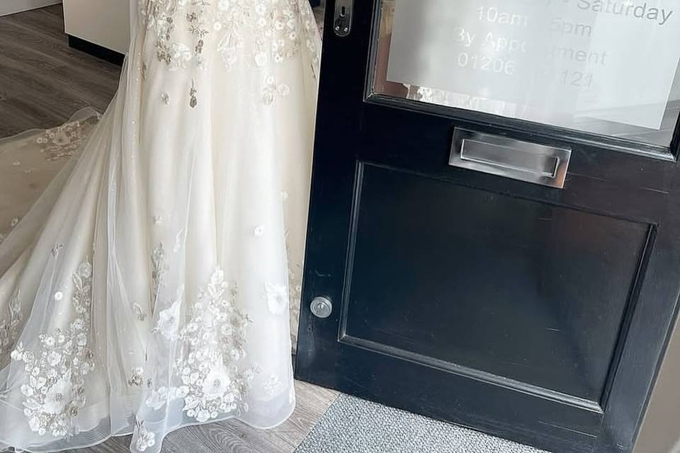 Welcome to Fairytale Bride