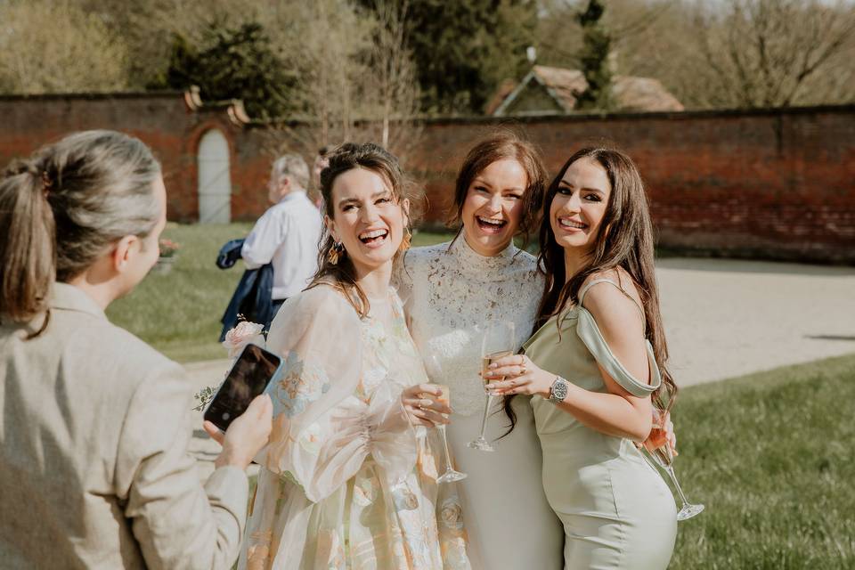 Spring wedding © Lily Bungay