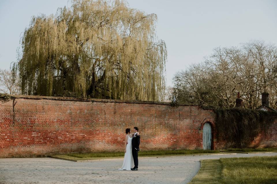 Spring wedding © Lily Bungay