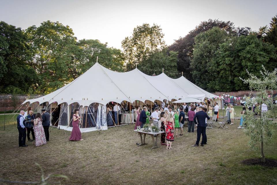 Summer Garden Wedding