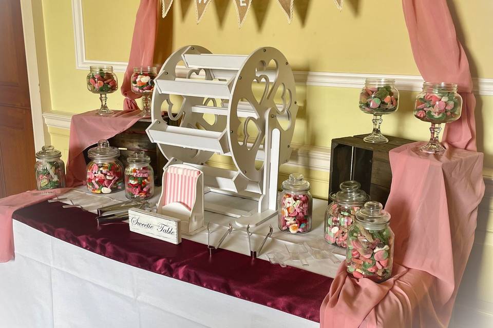 Sweetie table