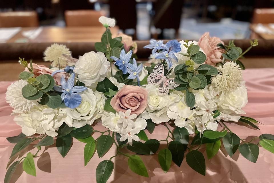 Bespoke floral for top table