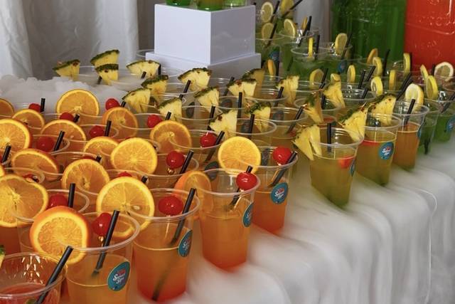 Cocktails/Mocktails display