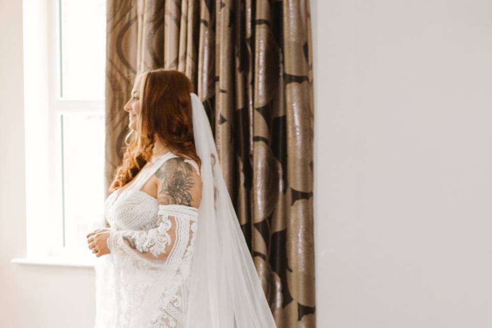 Bride and her beautiful gown