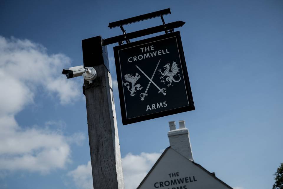 The Cromwell Arms sign