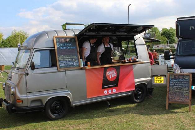 Barnyard Birds - Food Truck