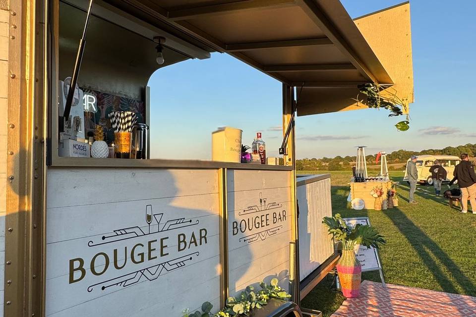 Bougee Bar