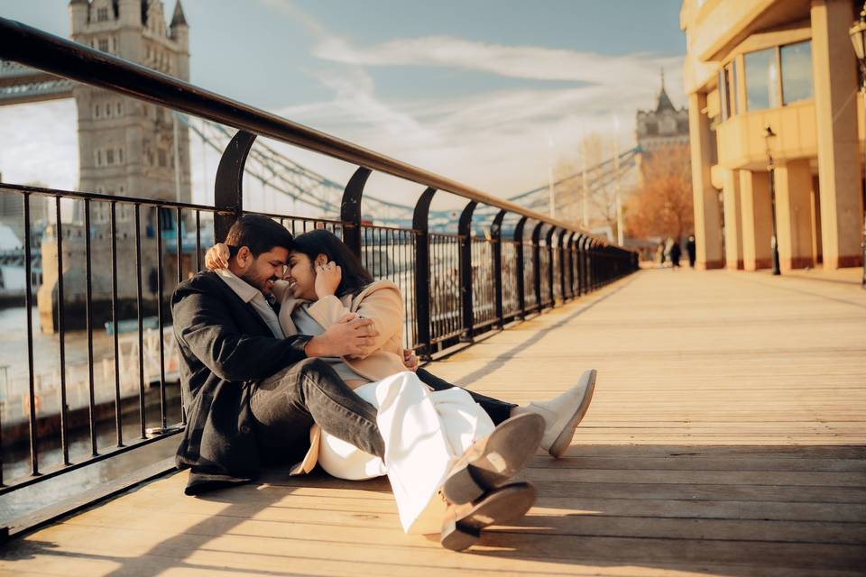 Pre-wedding at London Bridge